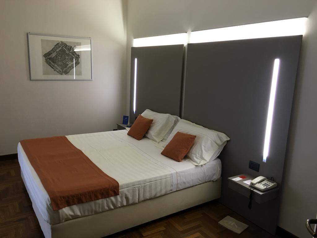 Albergo Anelli Lodi Bagian luar foto